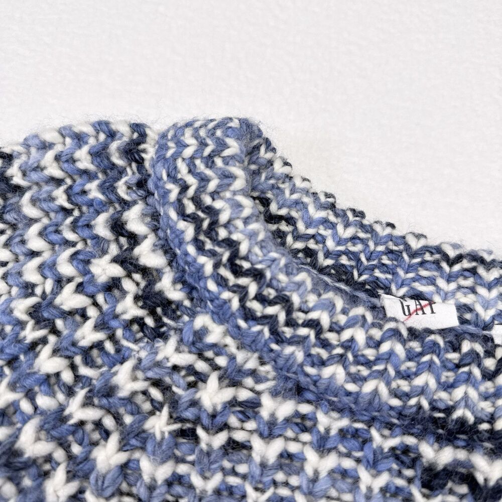 Gap Sweater Women Size Medium Blue Thick Knit Crew Neck Pullover Fisherman Wool - Picture 4 of 10